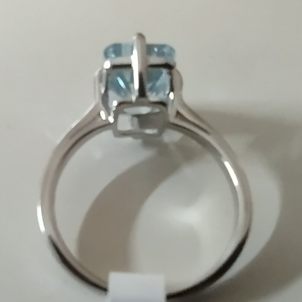 Sterling Silver Blue Topaz Ring New With Tag - Size 8 - Picture 11 of 12